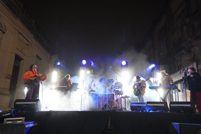 download (9)